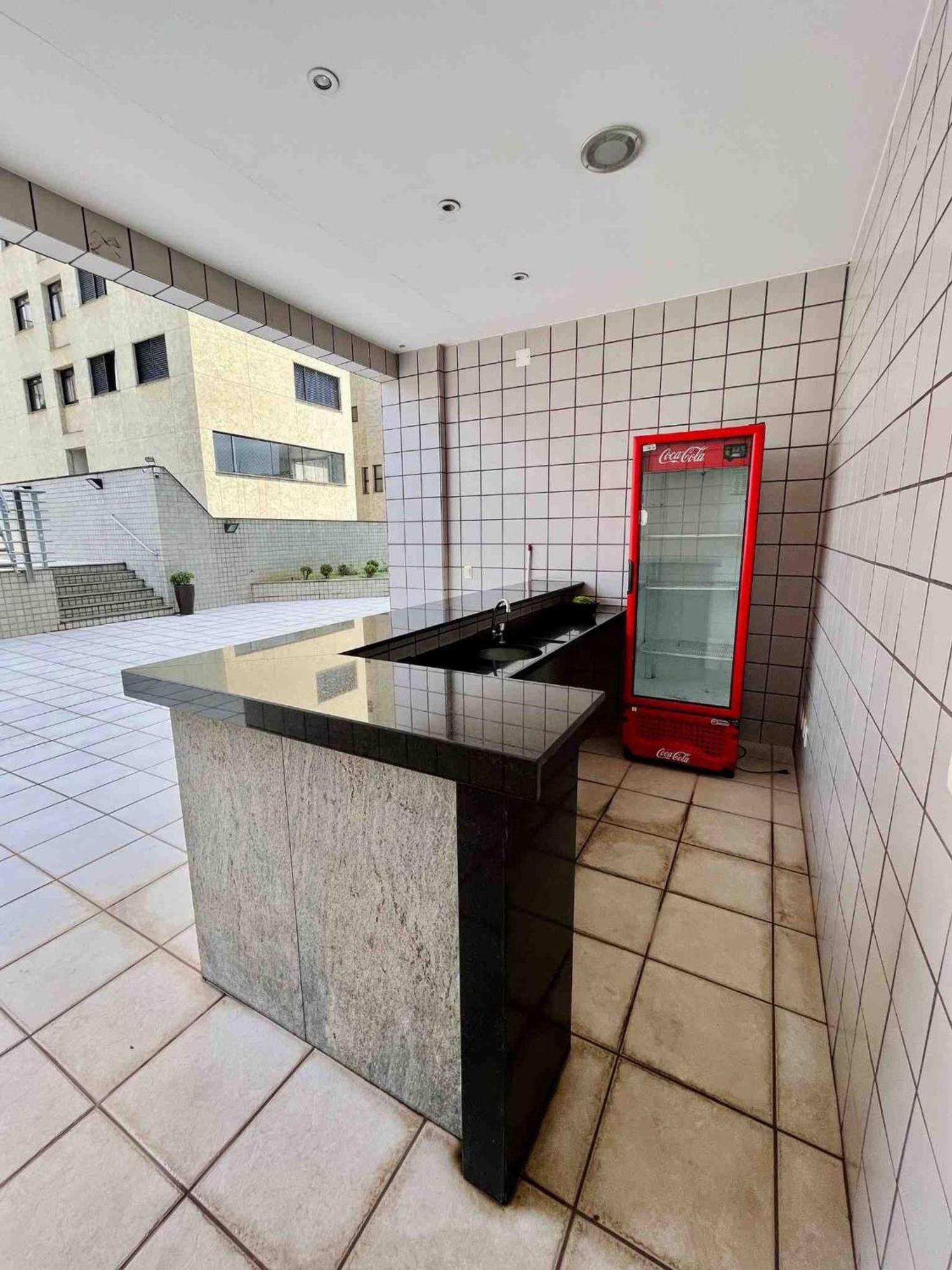 Lk Barro Preto 2 Apartment เบโลโอรีซอนชี ภายนอก รูปภาพ