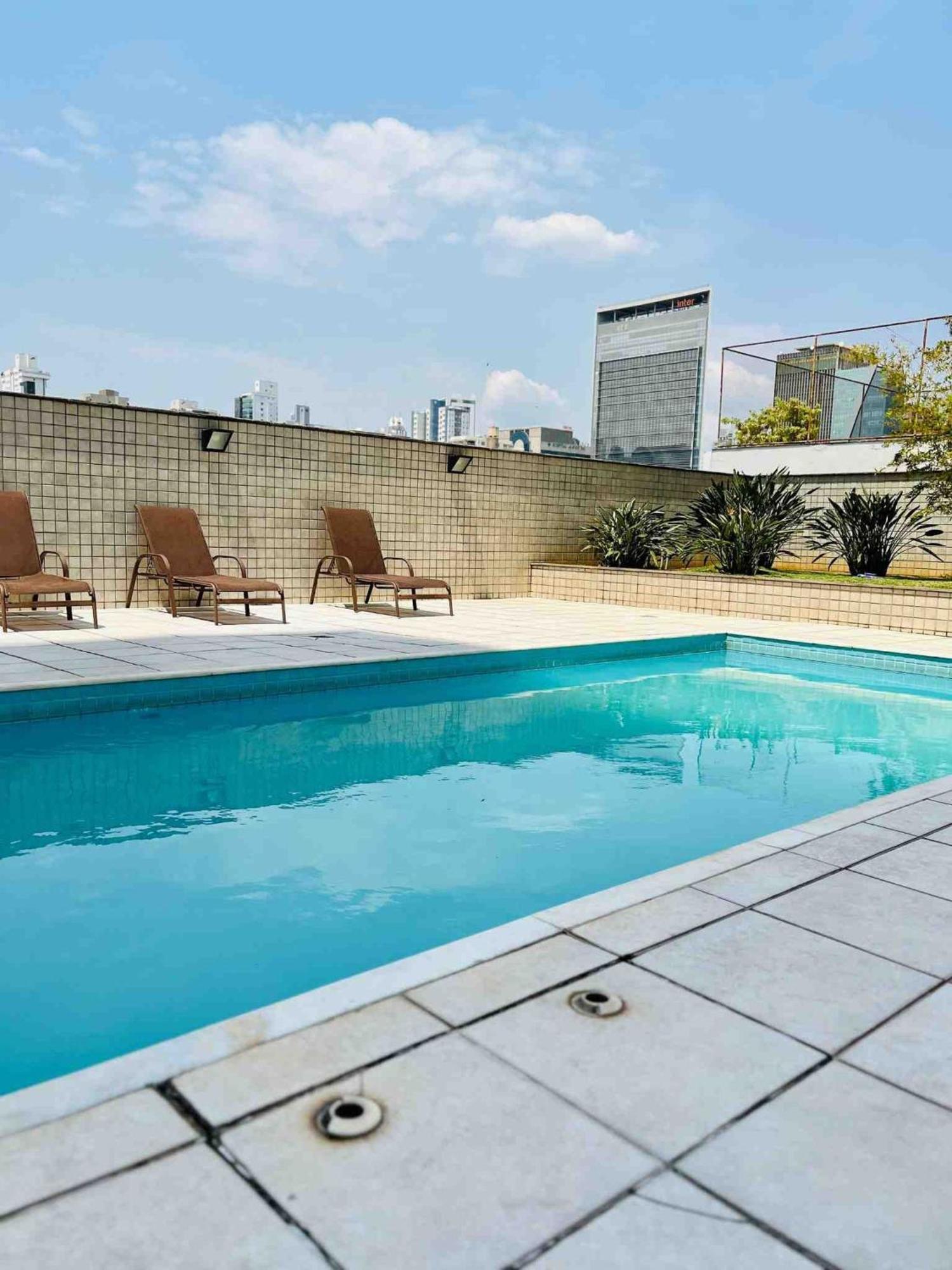 Lk Barro Preto 2 Apartment เบโลโอรีซอนชี ภายนอก รูปภาพ