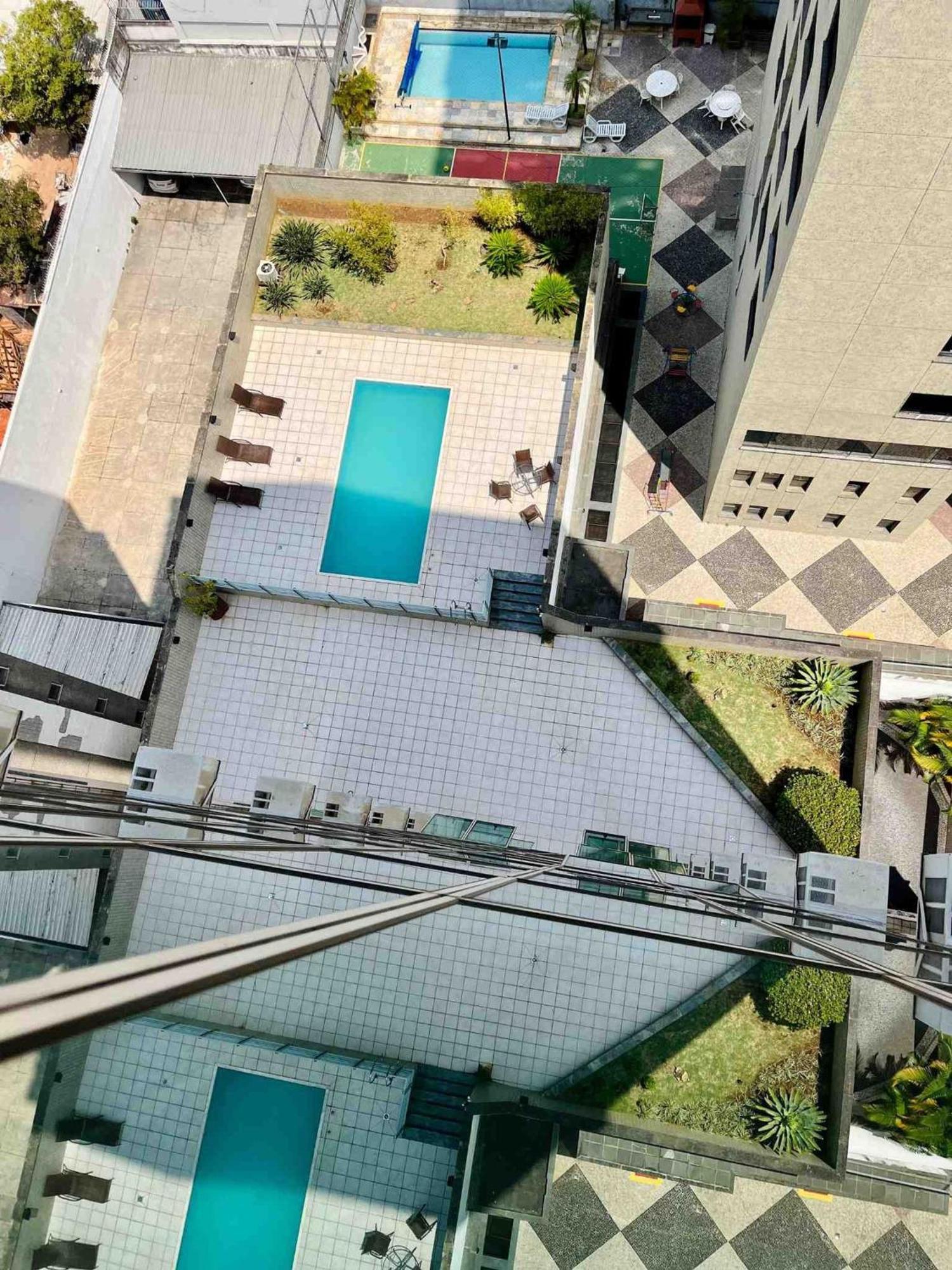 Lk Barro Preto 2 Apartment เบโลโอรีซอนชี ภายนอก รูปภาพ