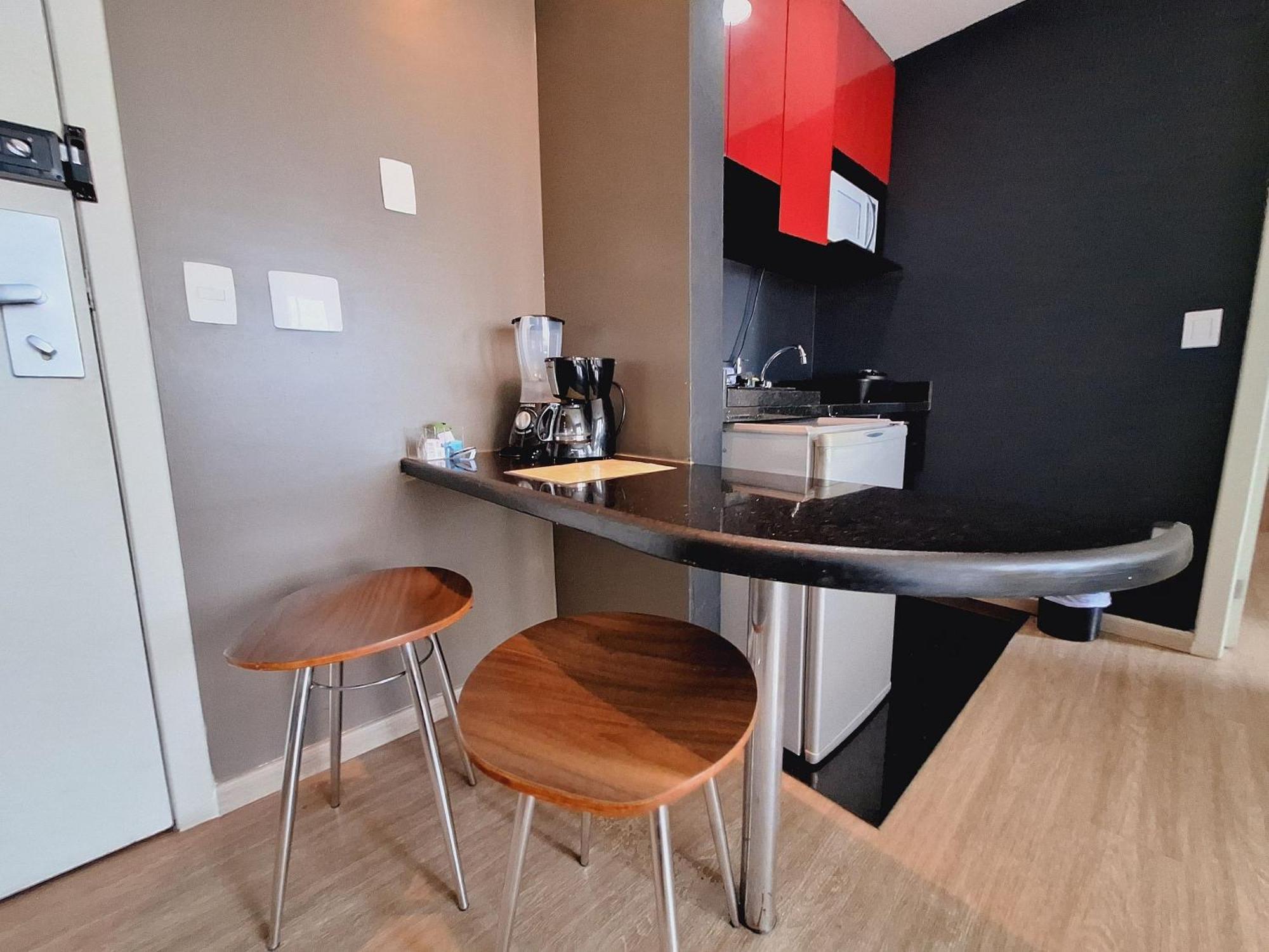Lk Barro Preto 2 Apartment เบโลโอรีซอนชี ภายนอก รูปภาพ