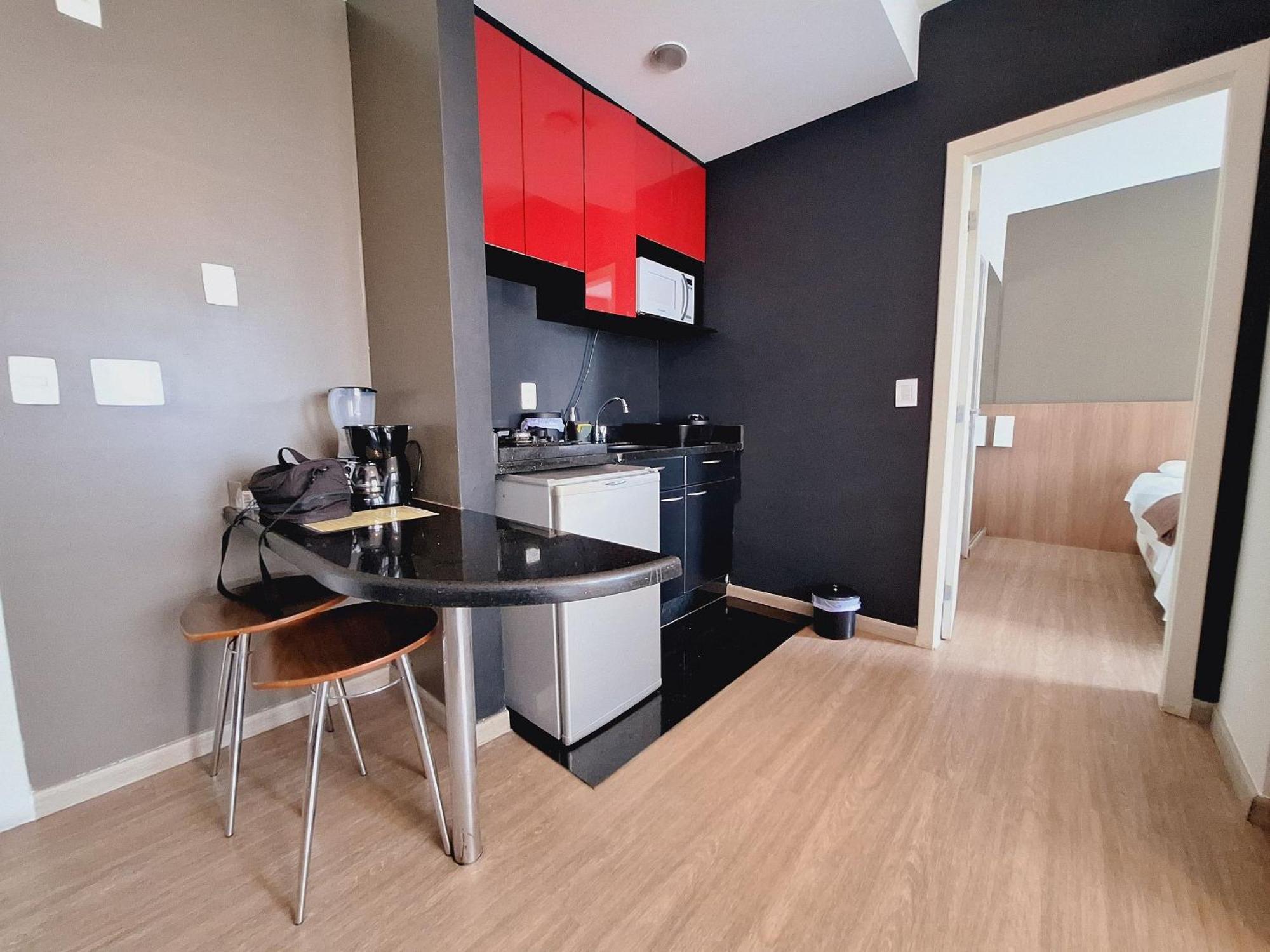 Lk Barro Preto 2 Apartment เบโลโอรีซอนชี ภายนอก รูปภาพ